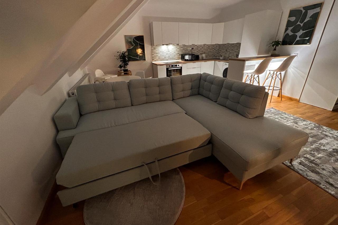 Downtown C22 Apartman Bukarest Kültér fotó