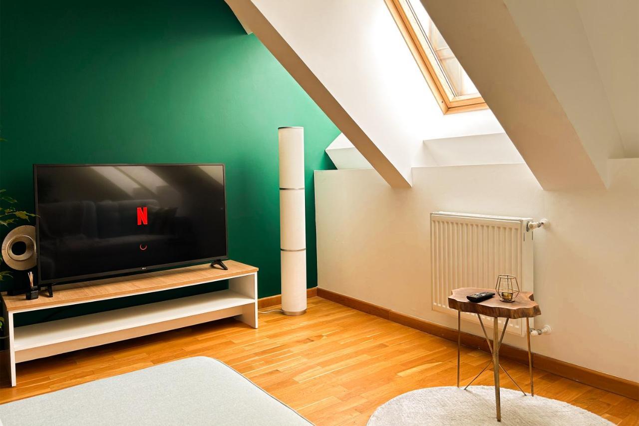 Downtown C22 Apartman Bukarest Kültér fotó
