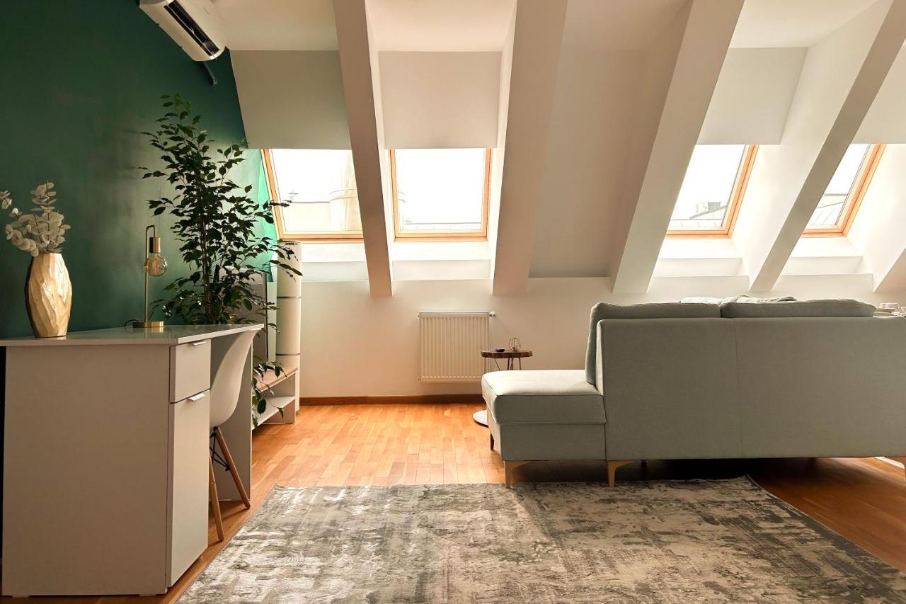 Downtown C22 Apartman Bukarest Kültér fotó