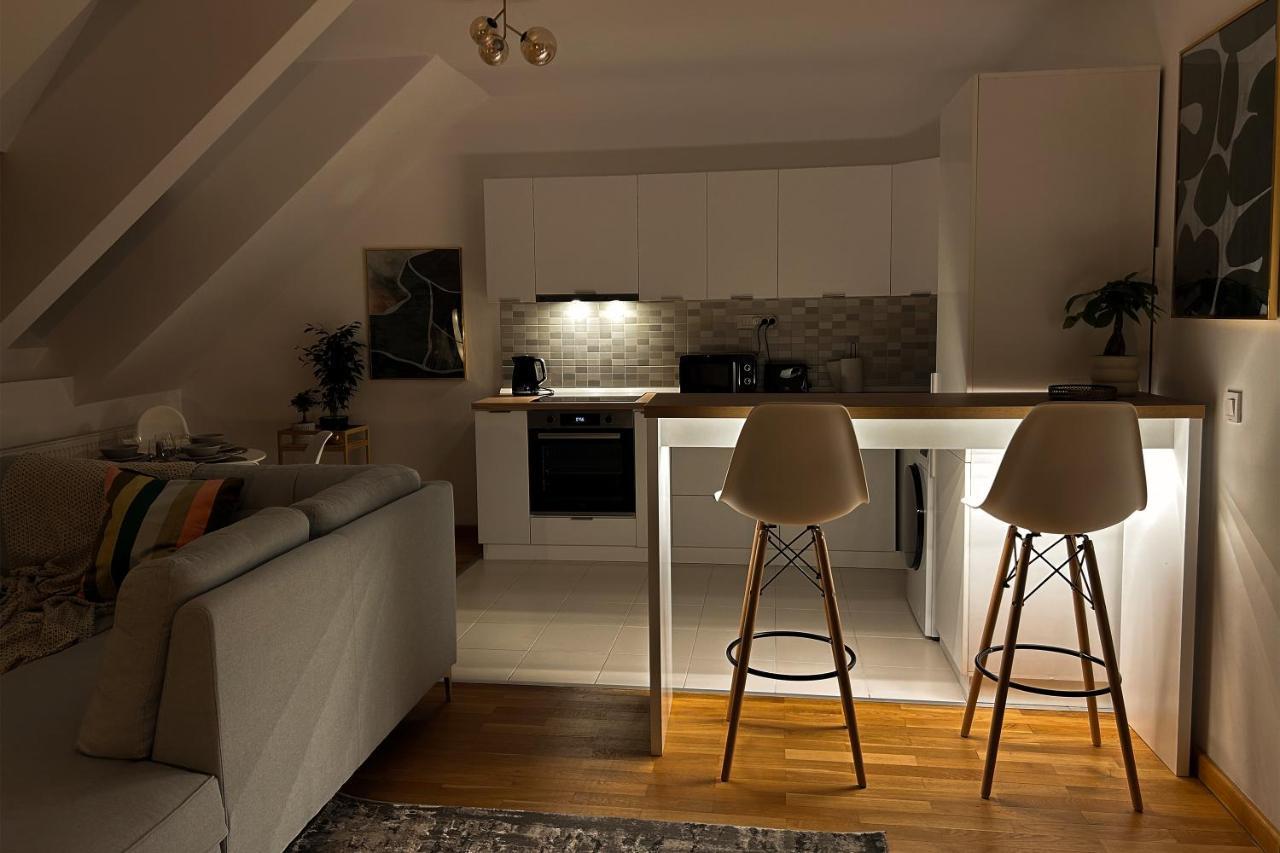 Downtown C22 Apartman Bukarest Kültér fotó